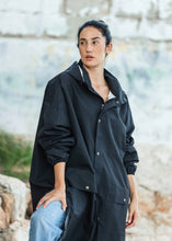 Load image into Gallery viewer, Emma&Malena GBG Regnponcho Black - kunigunda.se