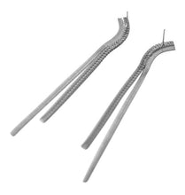 Load image into Gallery viewer, WOS Ivanna earrings silver