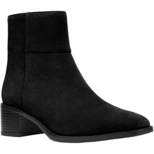 Load image into Gallery viewer, Clarks Wrenn boot black suede