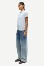 Load image into Gallery viewer, Samsoe Samsoe Majan shirt Gray dawn