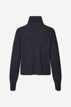 Load image into Gallery viewer, Samsoe Samsoe Nola turtleneck cashmere mörkblå