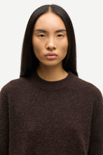 Load image into Gallery viewer, Samsoe Samsoe Anour o-neck black coffee