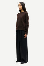 Load image into Gallery viewer, Samsoe Samsoe Anour o-neck black coffee
