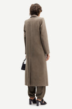 Load image into Gallery viewer, Samsoe Samsoe Falcon coat- fallen stone