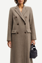 Load image into Gallery viewer, Samsoe Samsoe Falcon coat- fallen stone
