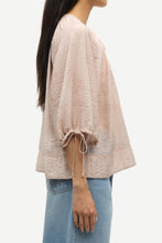 Load image into Gallery viewer, Samsoe Samsoe Samateran blouse blooming pink