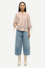 Load image into Gallery viewer, Samsoe Samsoe Samateran blouse blooming pink