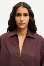 Load image into Gallery viewer, Samsoe Samsoe Sasully blouse fudge