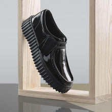 Load image into Gallery viewer, Clarks Torhill Bee black patent leather