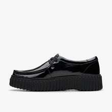 Load image into Gallery viewer, Clarks Torhill Bee black patent leather