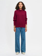 Load image into Gallery viewer, Nanso Pamela Tröja vinröd