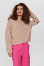 Load image into Gallery viewer, Nümph Nucarma crop pullover