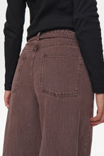 Load image into Gallery viewer, Nümph Nubrooklyn jeans black coffee washed