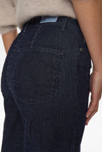 Load image into Gallery viewer, Nümph Nuparis Flock glam long jeans