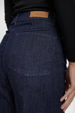 Load image into Gallery viewer, Nümph Nuparis jeans 28" , 30" dark denim blue
