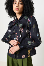 Load image into Gallery viewer, Louche Aditi blouse flower