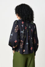 Load image into Gallery viewer, Louche Aditi blouse flower