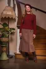 Load image into Gallery viewer, Emmy The All Round Sweater-Rust wool