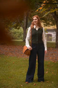 The Sassy Sweater Vest Pine green mélange wool