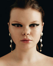 Load image into Gallery viewer, WOS Isabella örhängen Guld / Silver