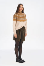 Load image into Gallery viewer, Komodo FAIR Isle Lambswool Jumper - Sand