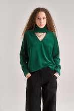 Load image into Gallery viewer, Komodo Alice Velvet Top - Green