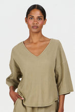Load image into Gallery viewer, Komodo Ida top khaki-green