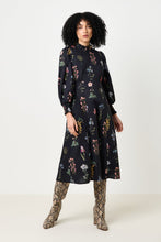 Load image into Gallery viewer, Louche Jessie dress flower