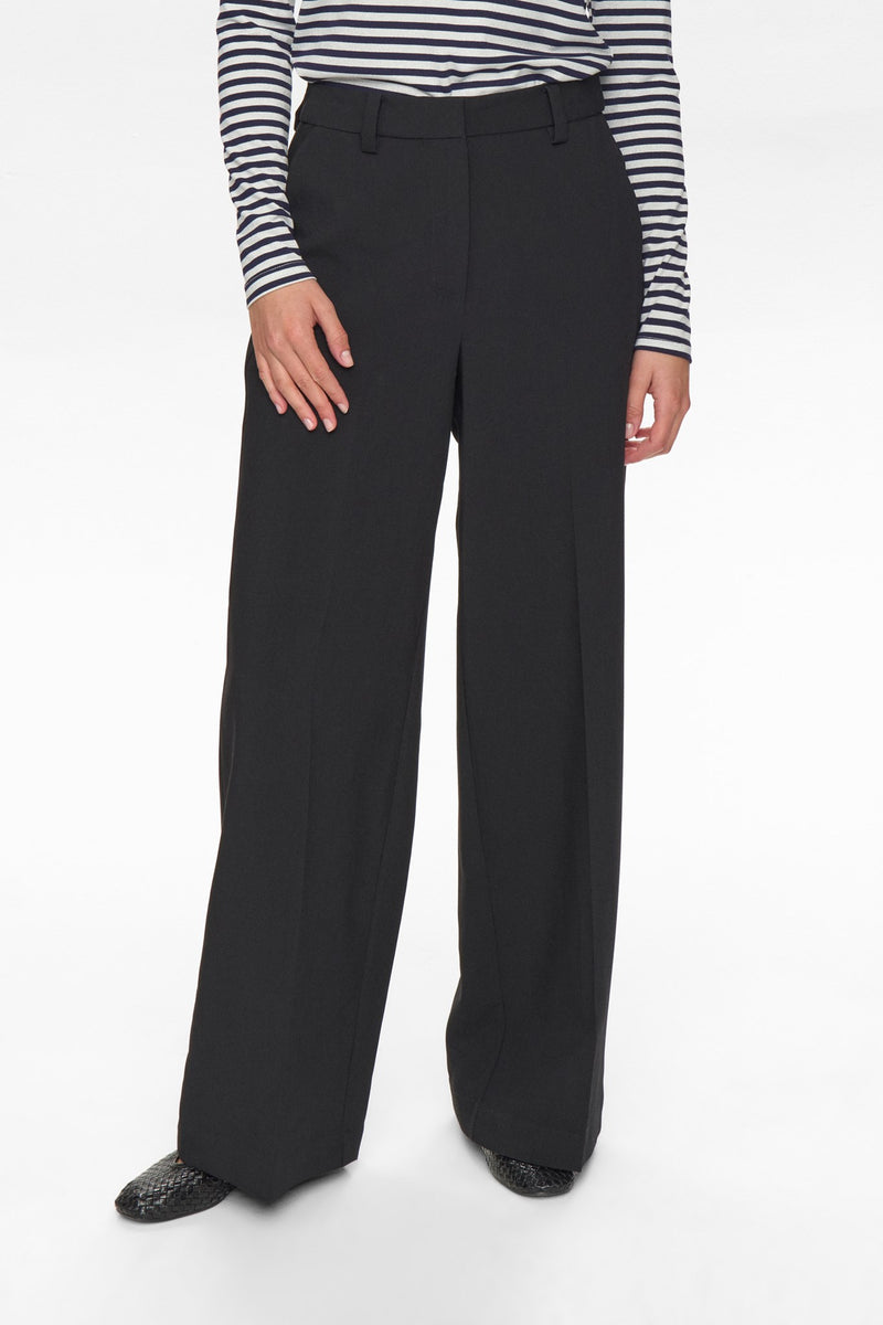 Nümph Nualmut pants black