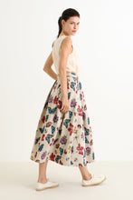 Load image into Gallery viewer, Louche Pasadena jaquard skirt-butterflies