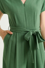 Load image into Gallery viewer, Louche Phoenix Jumpsuit linnetyg grön