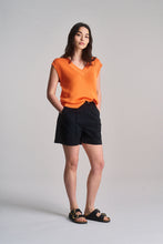 Load image into Gallery viewer, Komodo Emme shorts black