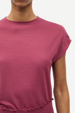 Load image into Gallery viewer, Woman with red top on white background