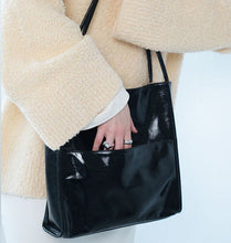 Load image into Gallery viewer, WOS Moss bag black / brown