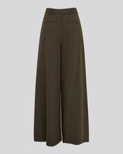 Load image into Gallery viewer, MSCH Copenhagen Cabrie Highwaisted pants- Forest night