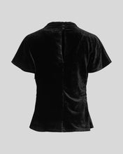 Load image into Gallery viewer, MSCH Copenhagen Eila top black velvet