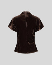 Load image into Gallery viewer, MSCH Copenhagen Eila top brown velvet
