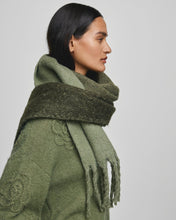 Load image into Gallery viewer, MSCH Copenhagen Rays scarf