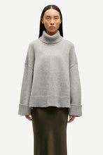 Load image into Gallery viewer, Samsoe Samsoe Sakeiku Turtleneck Grey