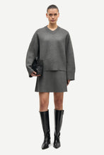 Load image into Gallery viewer, Samsoe Samsoe Salula V-neck