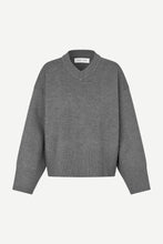 Load image into Gallery viewer, Samsoe Samsoe Salula V-neck