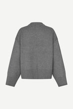 Load image into Gallery viewer, Samsoe Samsoe Salula V-neck